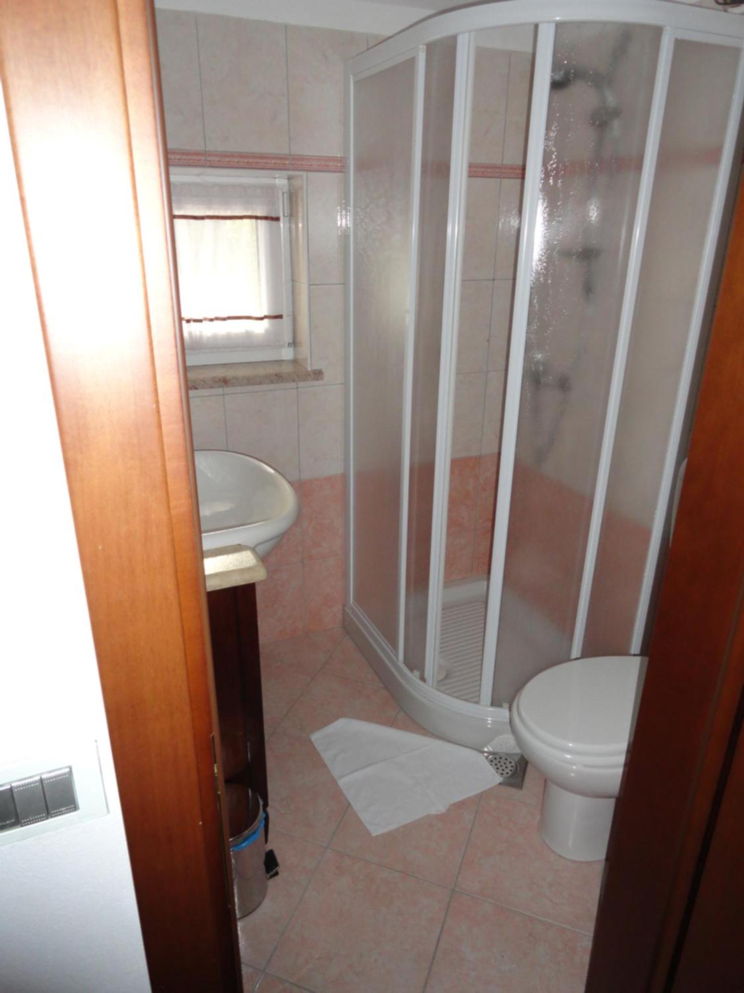 Guest House Pod Slavnikom Podgorje  Eksteriør bilde
